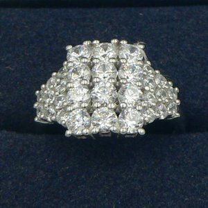 LUSTRO STELLA Sz 9 Swarovski Zirconia Cluster Ring